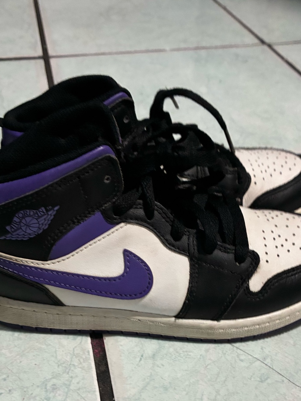 Jordan Kids High-Top Sneakers in White, Black & Purple